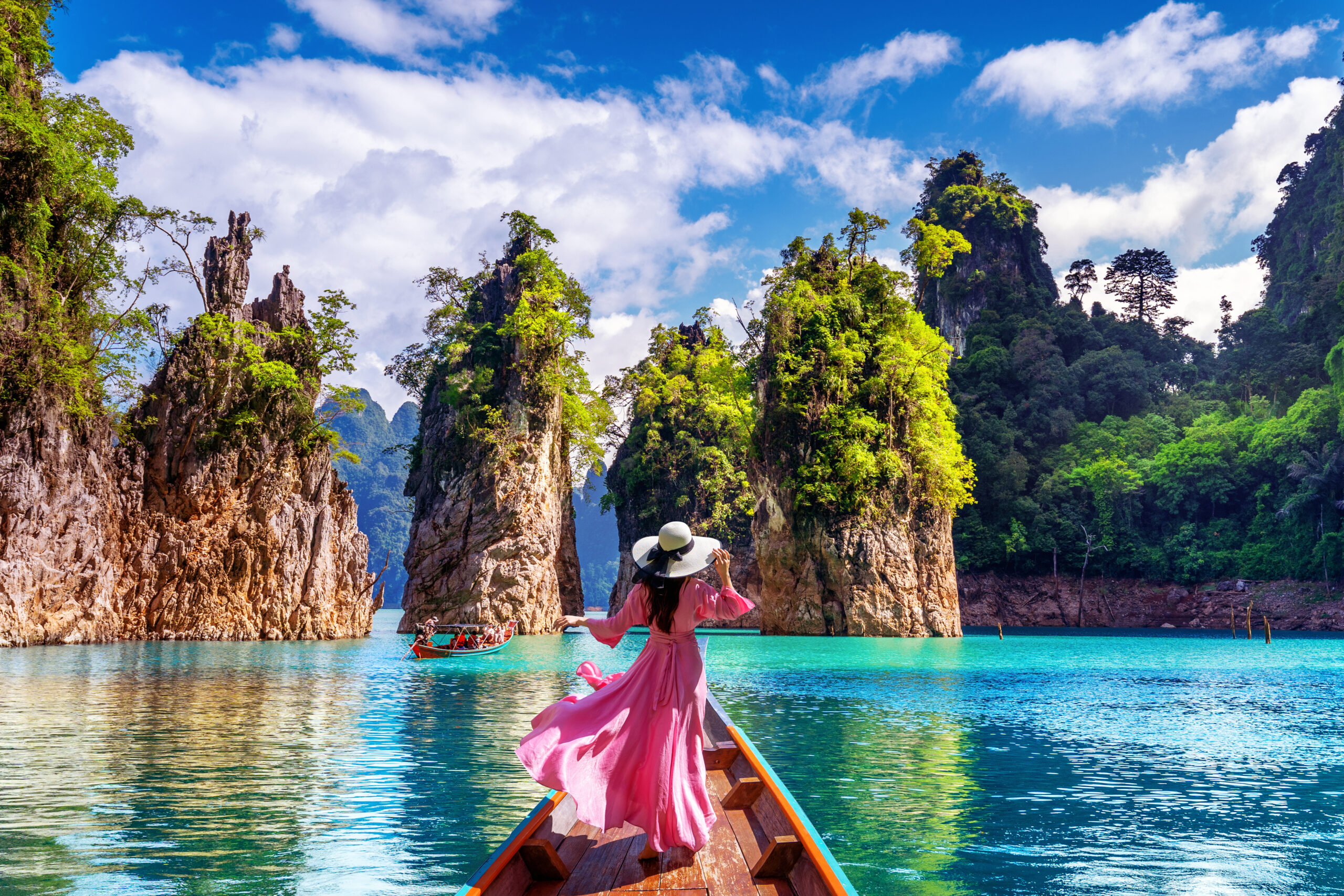 Lush Travel Experience